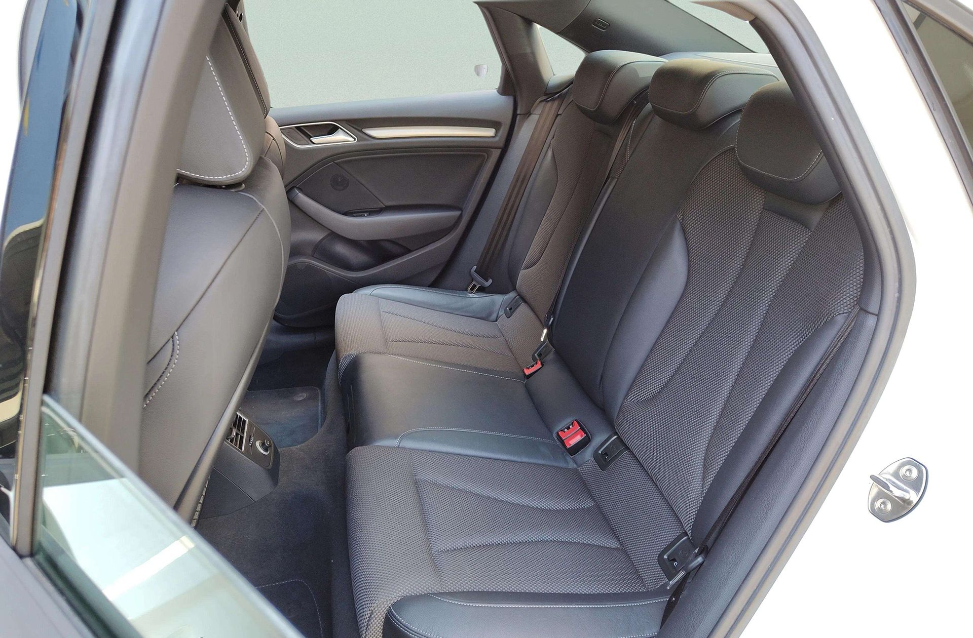 Audi A3 Sedan Sedan S line 35 TFSI S tronic - foto 11