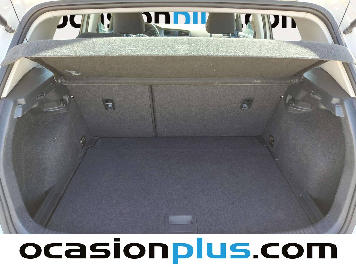 Fotos maletero Volkswagen Golf Volkswagen Golf Business 1.6 TDI BMT (105 CV)