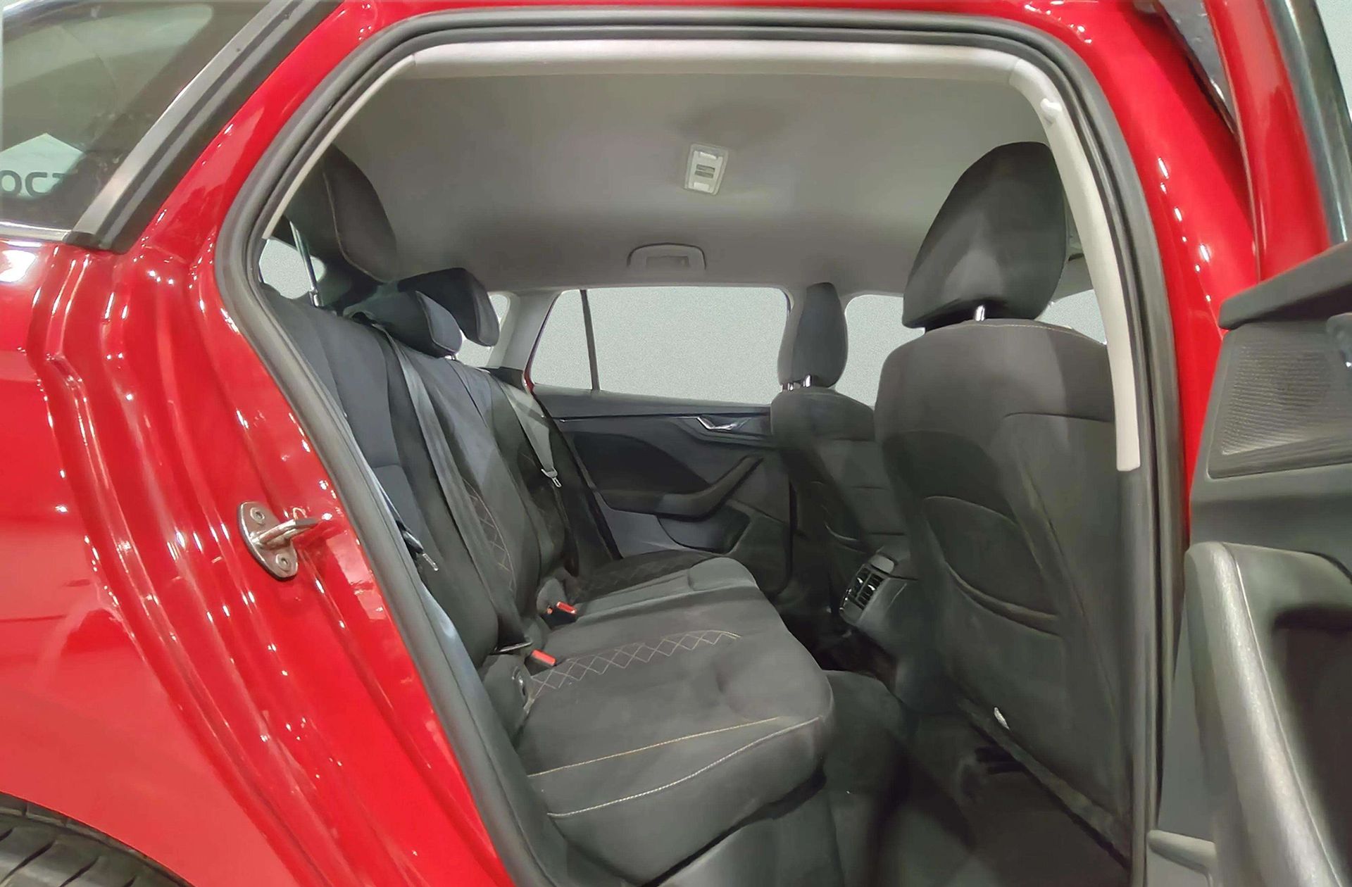 Škoda Scala 1.0 TSI Ambition - foto 16