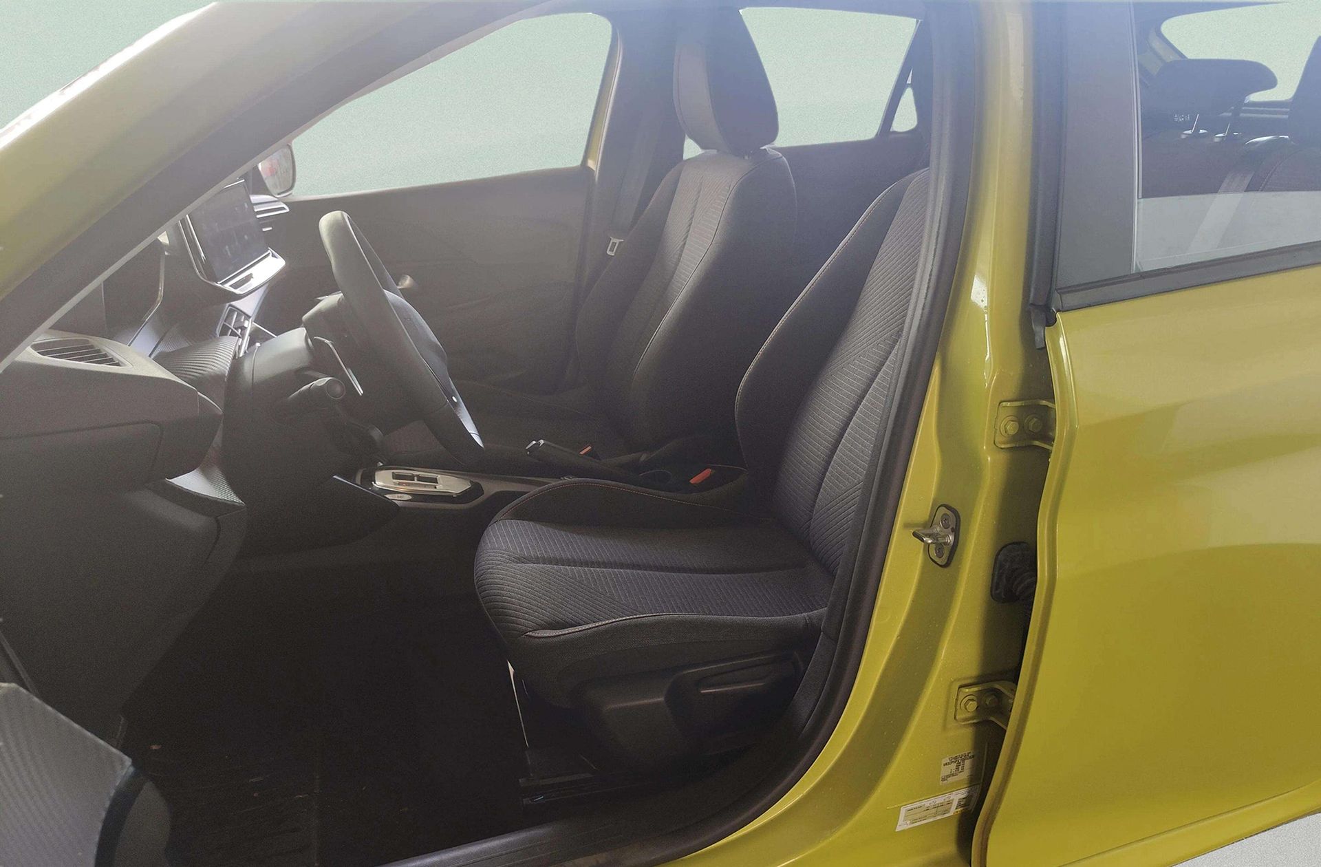 Peugeot 208 Style Hybrid 110 eDCS6 - foto 9