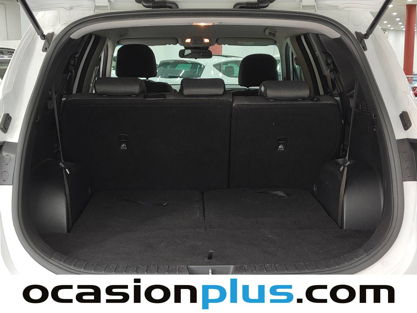 Fotos maletero Hyundai Santa Fe Hyundai Santa Fe 2.0 CRDI Essence 4x2 DK (150 CV) 7 Plazas