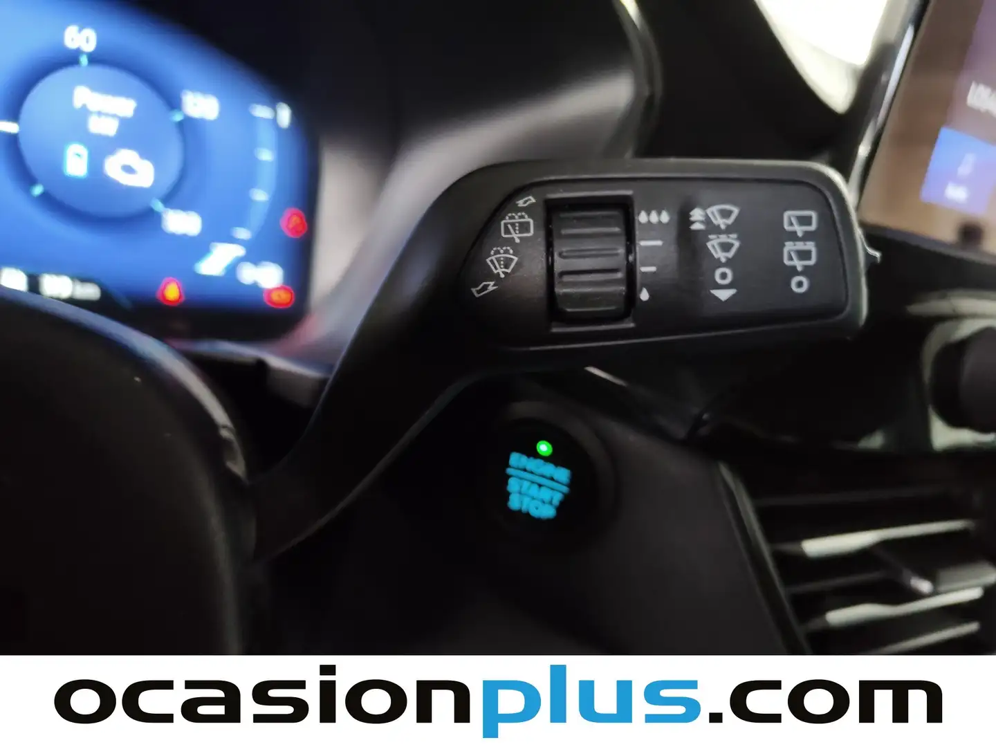 Foto Ford Kuga Ford Kuga 2.5 Duratec FHEV ST-Line Auto  (190 CV)