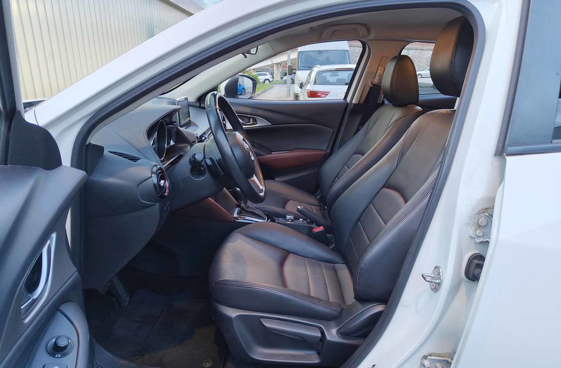 Mazda CX-3 1.5 DE Skyactiv Luxury 4WD - foto 7