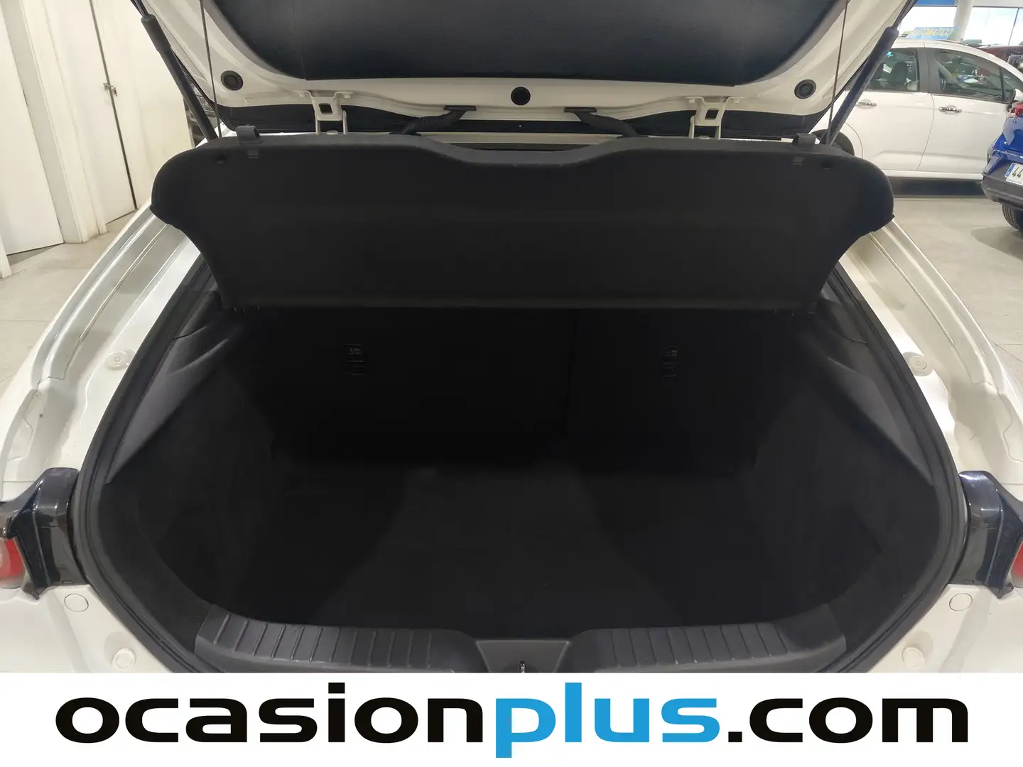 Foto Mazda Mazda3 Mazda Mazda 3 2.5L E-SKY G MHEV Prime-line (140 CV)