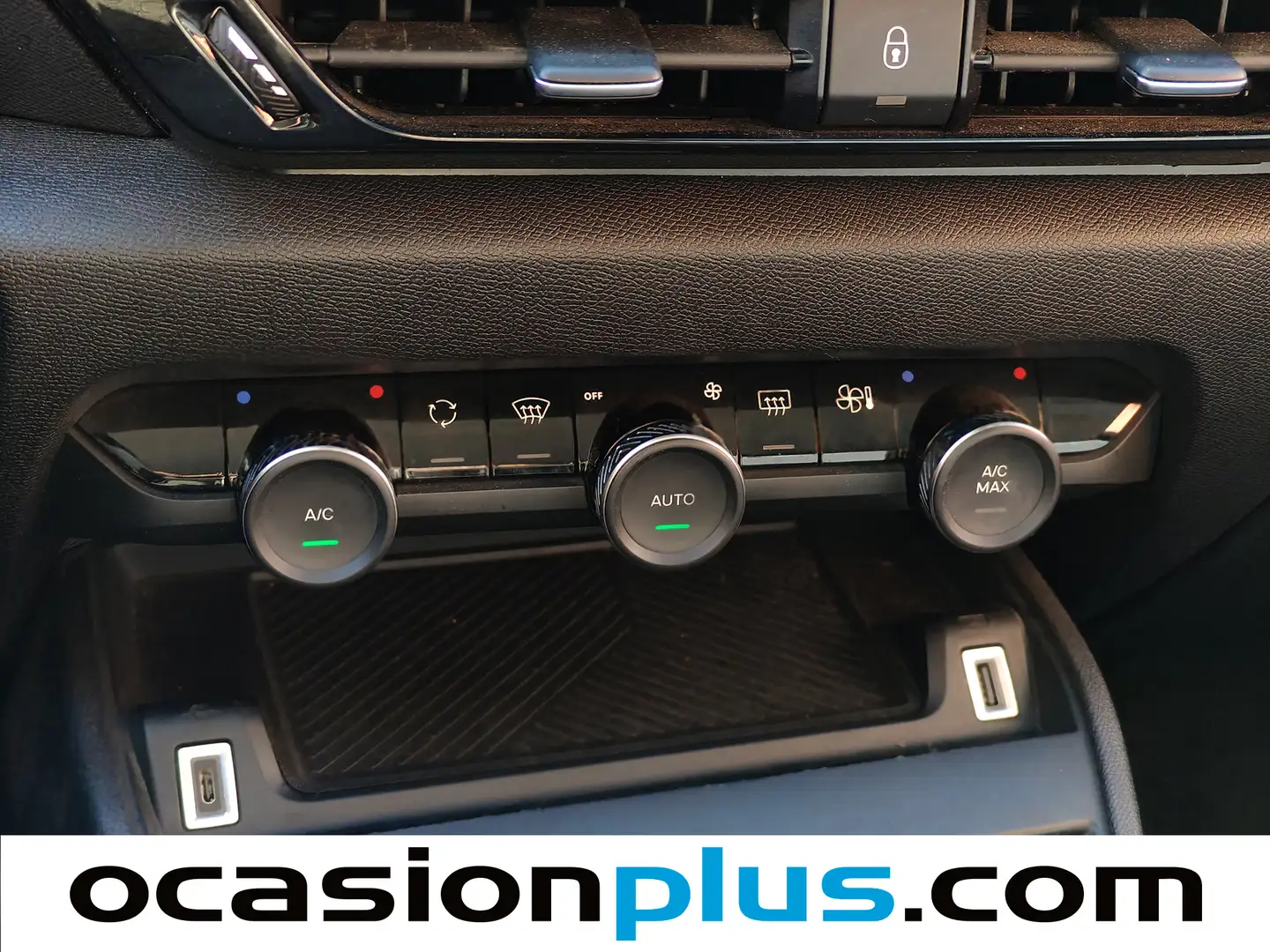 Foto Citroën C4 Citroen C4 PureTech 130 S&S 6v Feel Pack (130 CV)