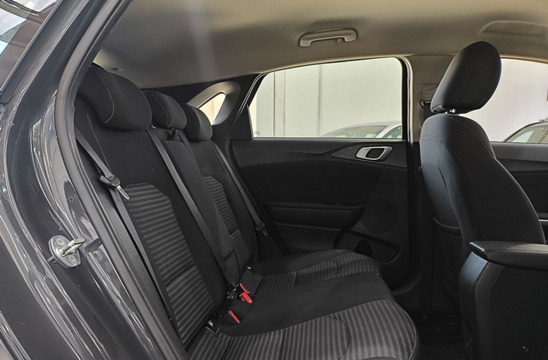 Kia Ceed 1.6 MHEV iMT Drive - foto 16