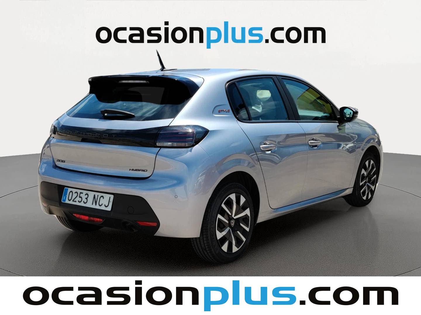 Foto trasera Peugeot 208 Peugeot 208 Style Hybrid 110 eDCS6 (110 CV) derecha