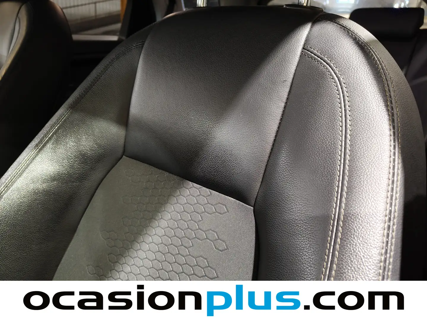 Foto Land Rover Discovery Sport Land Rover Discovery Sport 2.0L eD4 SE 4x2 (150 CV)