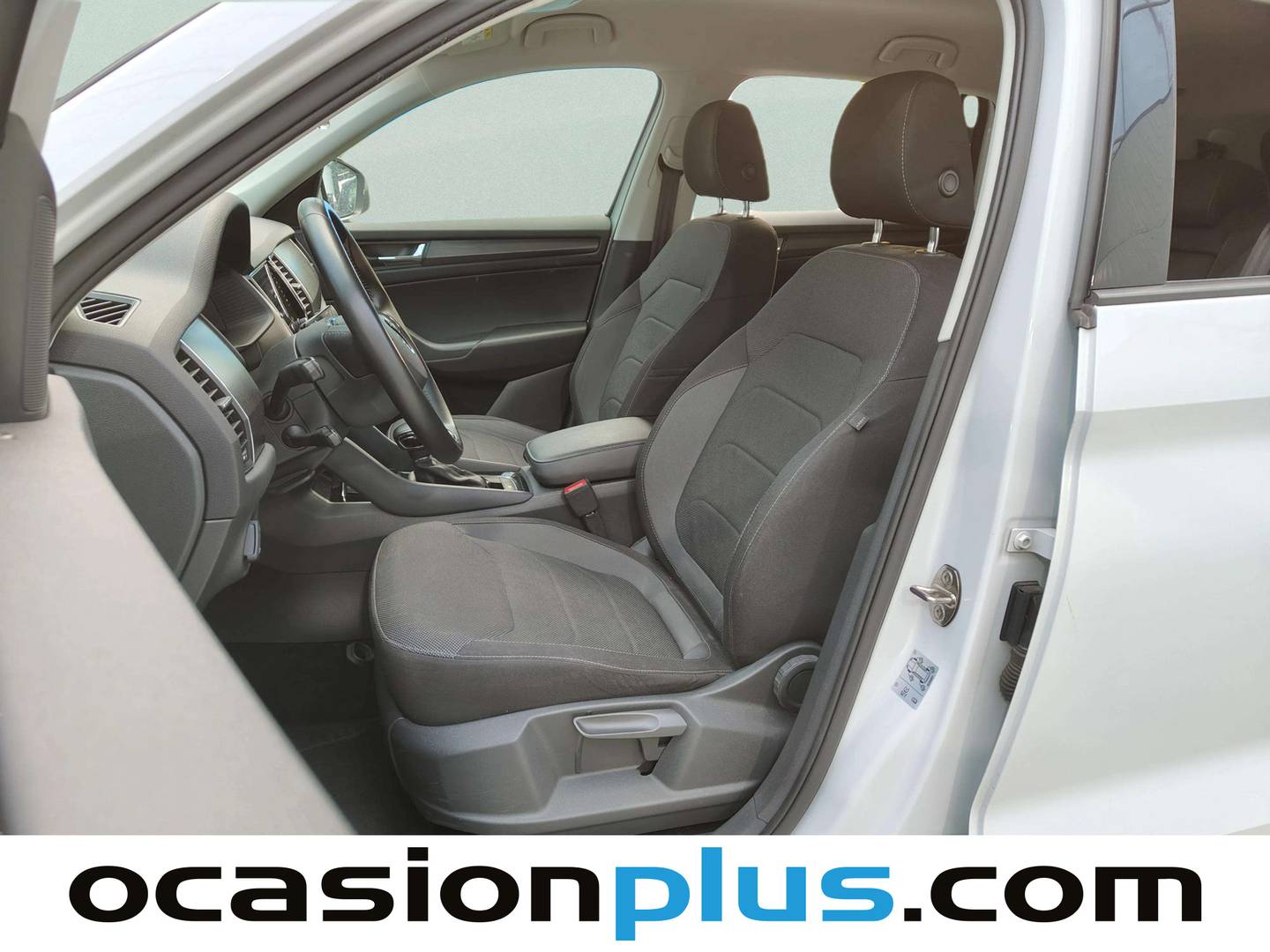 Foto asientos delanteros Skoda Kodiaq Skoda Kodiaq 2.0 TDI Ambition 4x2 DSG (150 CV)