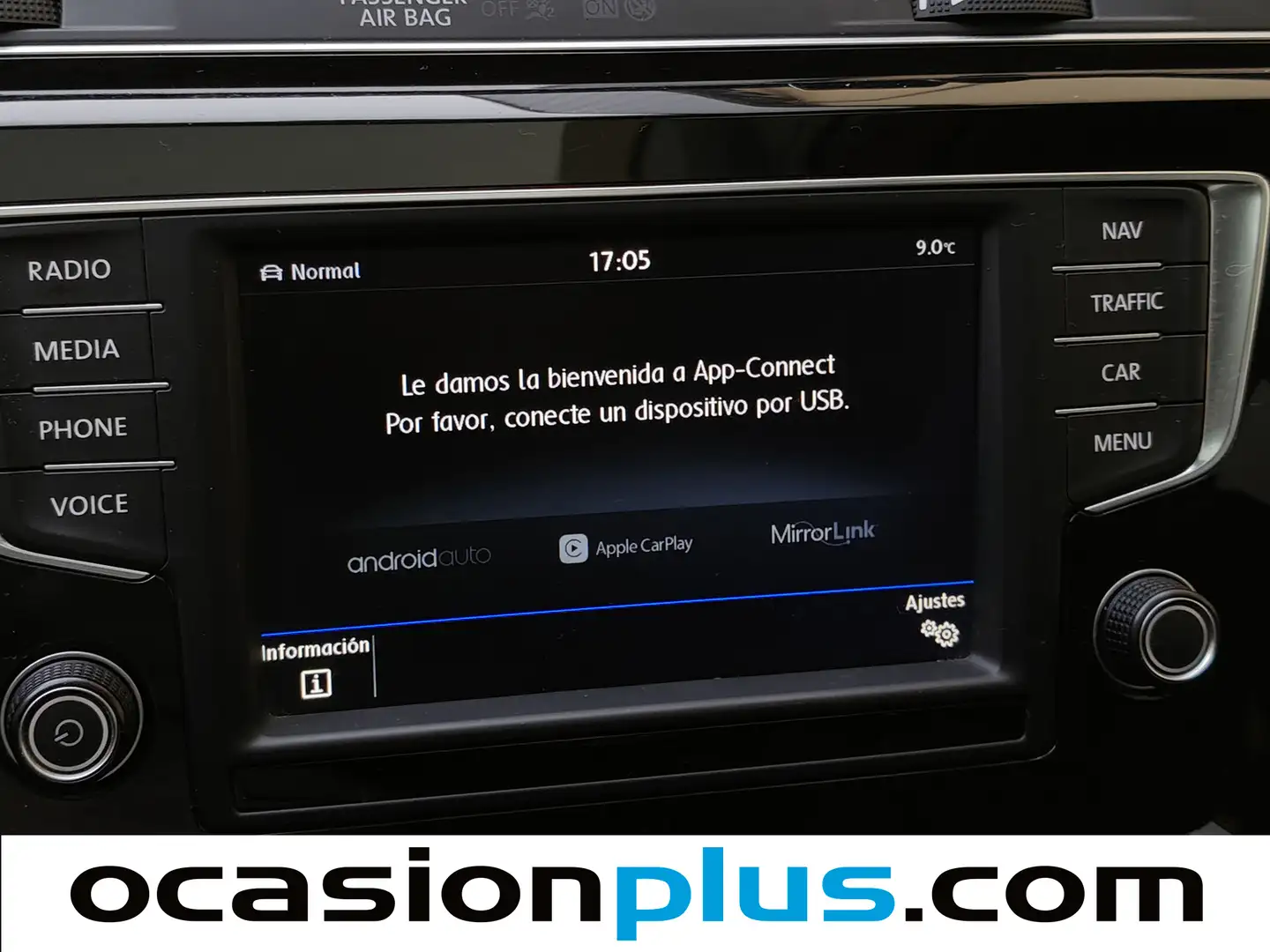 Foto Volkswagen Touran Volkswagen Touran Sport 1.6 TDI (115 CV) 7 Plazas