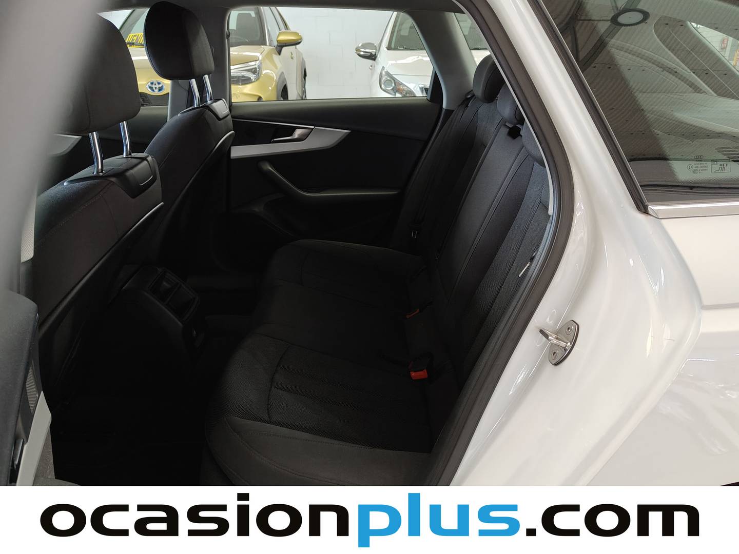 Foto asientos traseros Audi A4 Audi A4 Avant Advanced 35 TDI (163 CV) S tronic