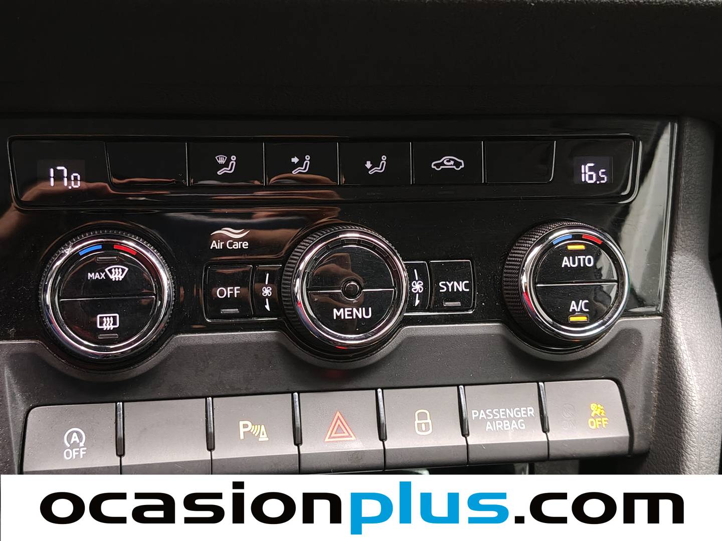 Foto Skoda Karoq Skoda Karoq 2.0 TDI Selection (115 CV)