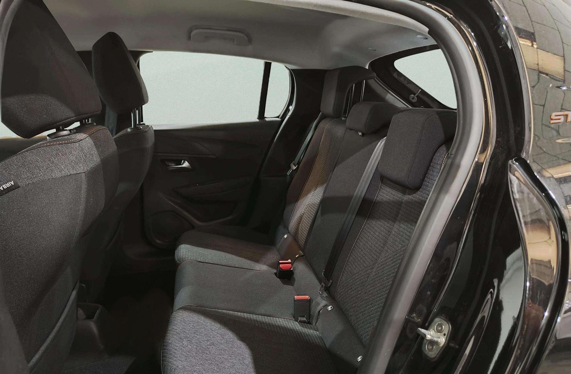 Peugeot 208 Style Hybrid 100 eDCS6 - foto 10