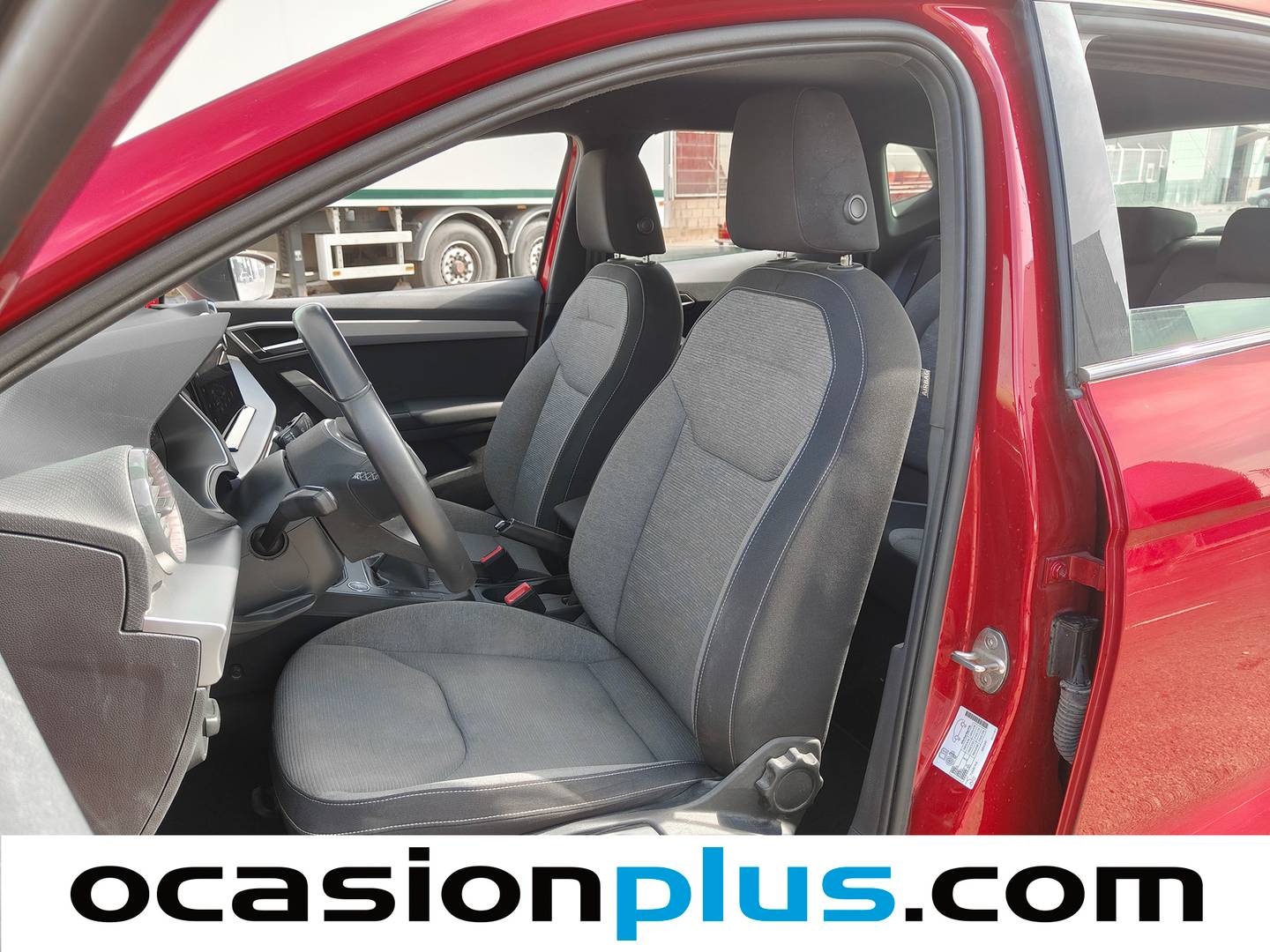 Foto asientos delanteros Seat Ibiza Seat Ibiza 1.0 TSI Xcellence Plus (110 CV)