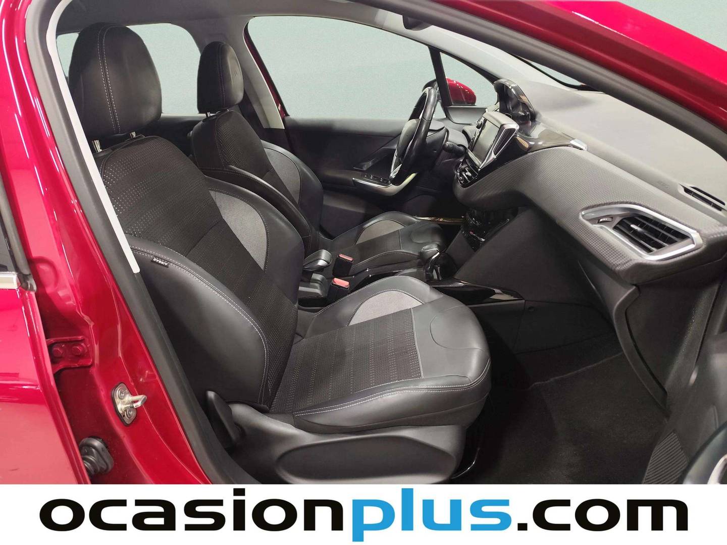 Peugeot 2008 Peugeot 2008 PureTech 110 S&S Allure EAT6 (110 CV) automático