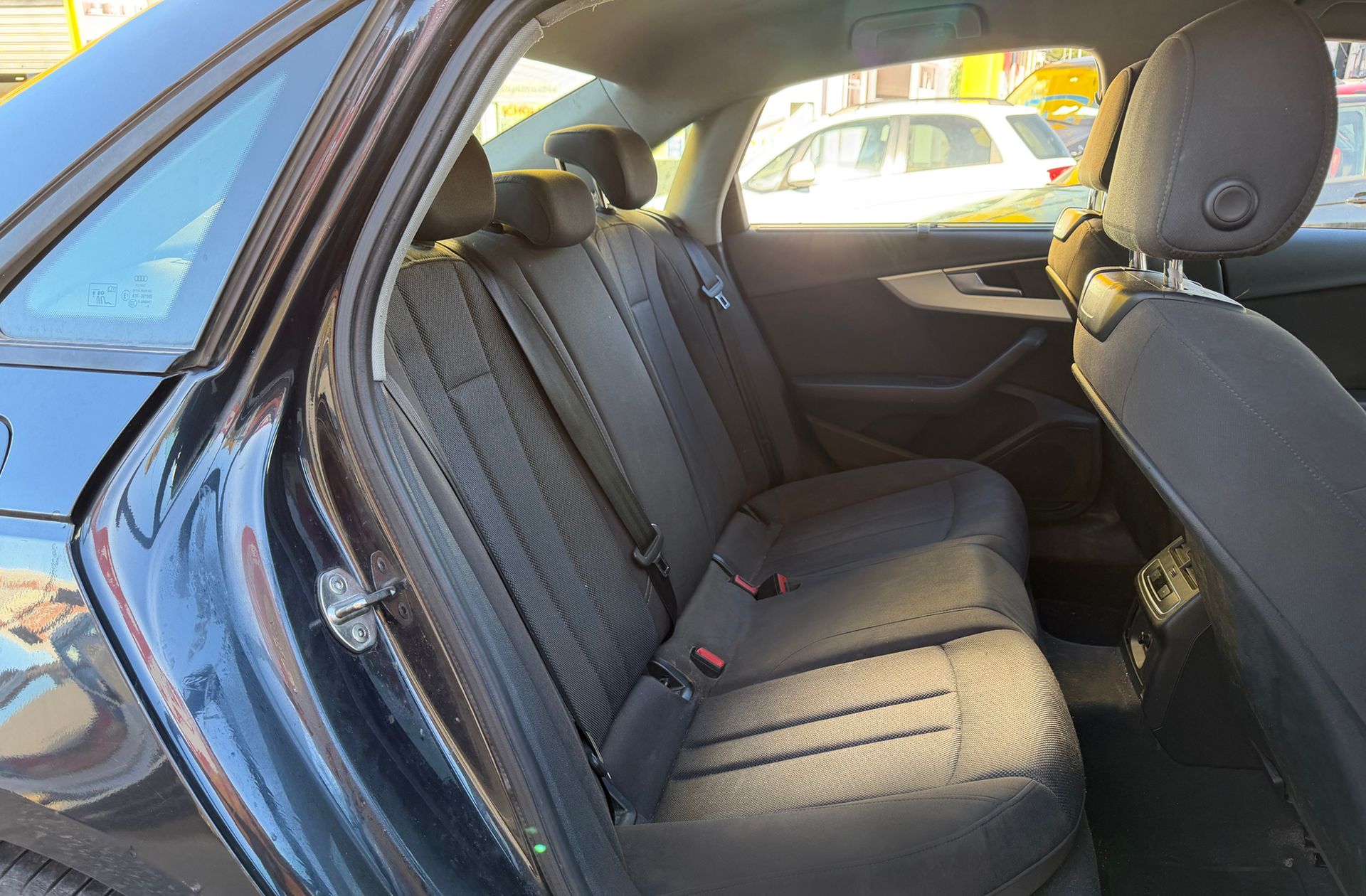 Audi A4 Advanced edition 2.0 TDI - foto 18
