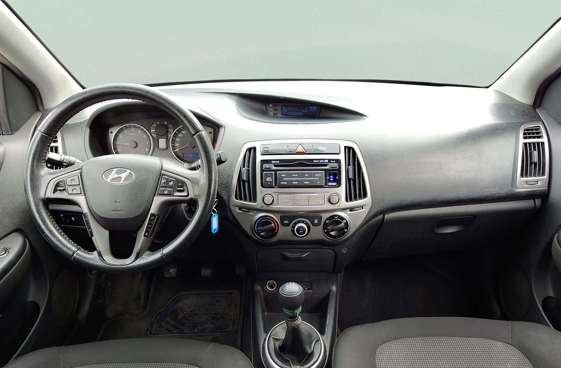 Hyundai i20 1.2 MPI Go! - foto 6