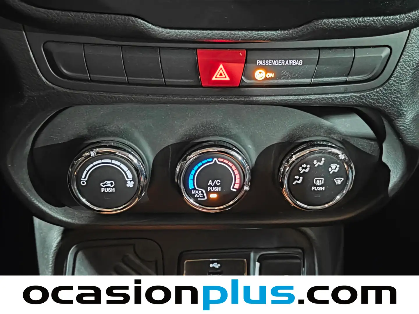 Foto Jeep Renegade Jeep Renegade 1.6 E-TORQ Sport FWD E6 (110 CV)