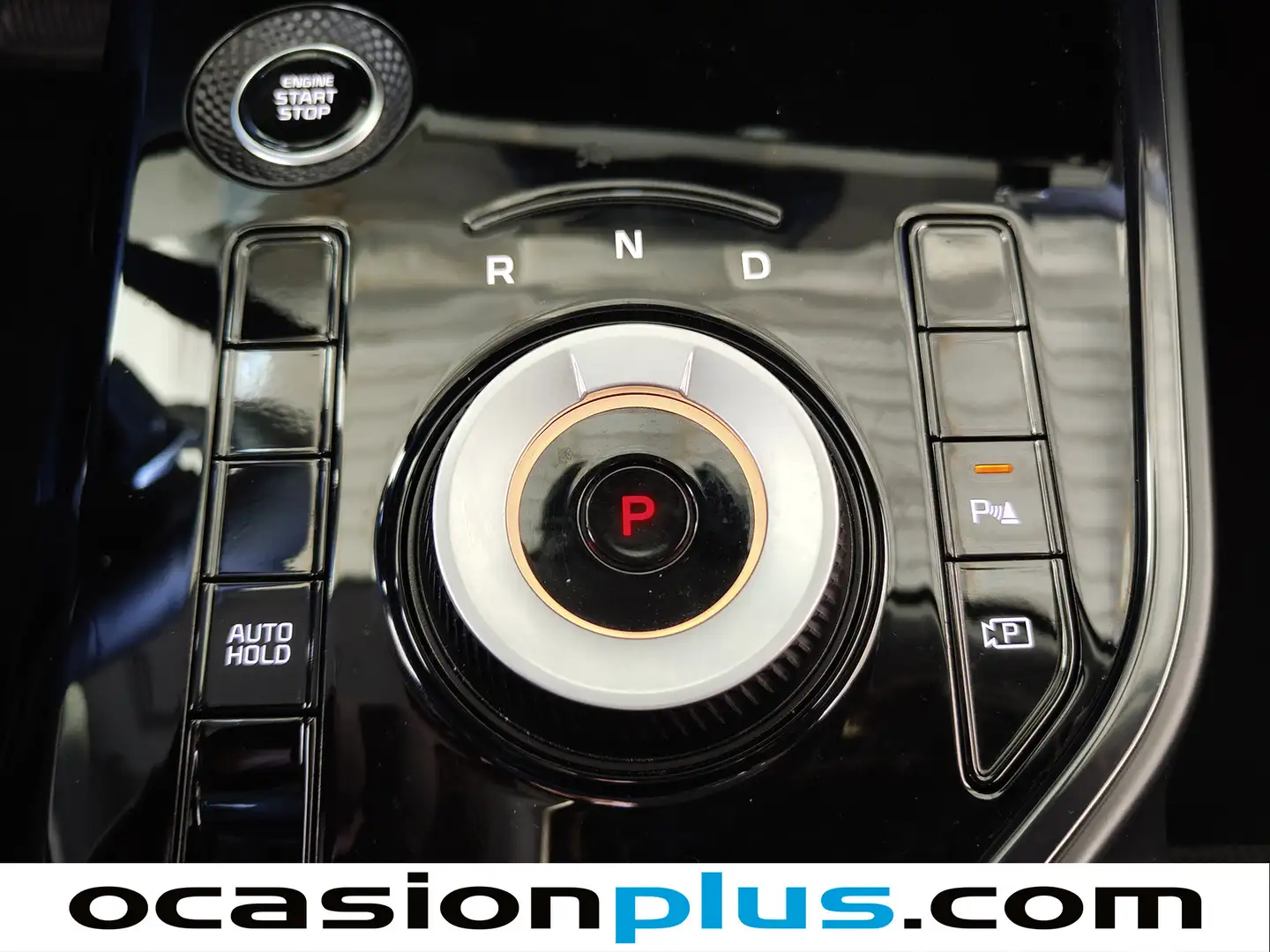 Foto KIA Niro Kia Niro 1.6 GDi HEV Drive  (141 CV)