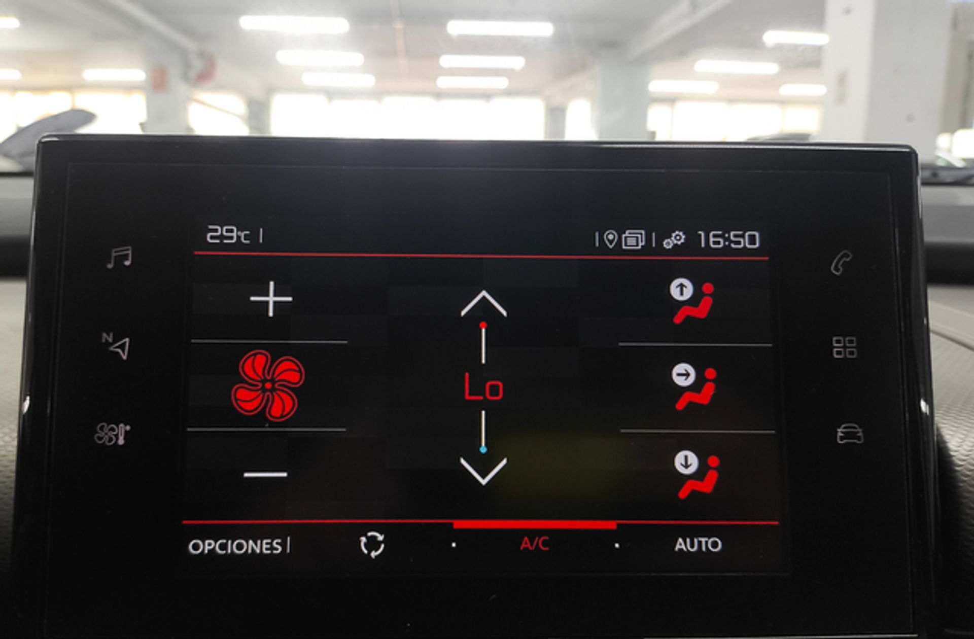 Citroën C4 Cactus BlueHDi 100 Shine - foto 28