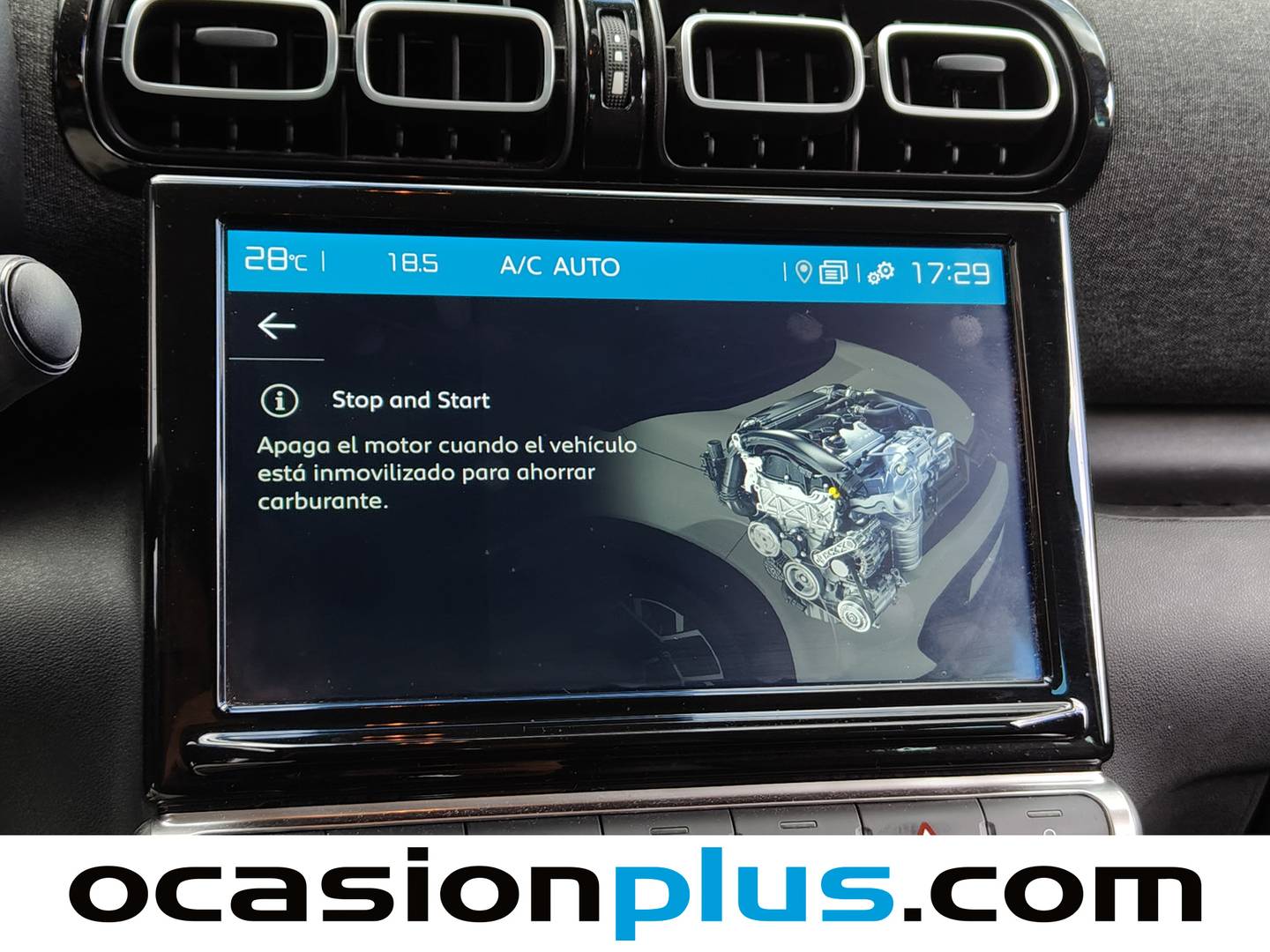 Foto Citroën C3 Aircross Citroen C3 Aircross PureTech 130 Shine Pack EAT6 (131 CV)