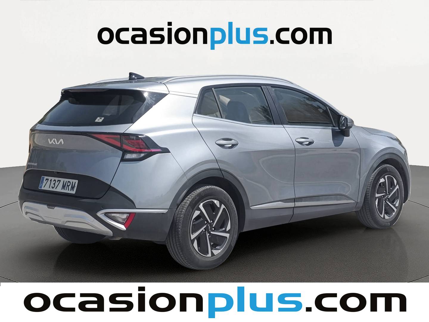Foto trasera KIA Sportage KIA Sportage 1.6 T-GDi MHEV Drive 4x2 (150 CV) derecha