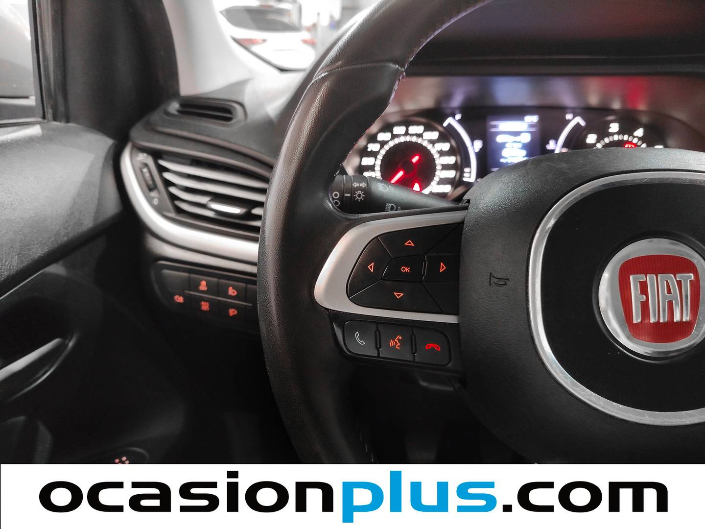Extras del Fiat Tipo Fiat Tipo 1.4 Easy (95 CV)