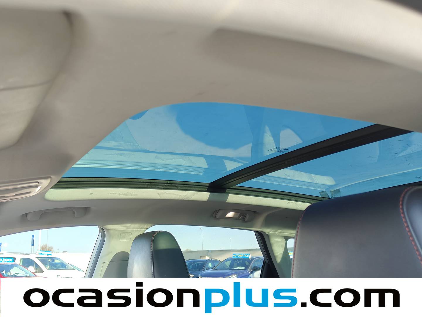 Extras y acabados del MG eHS MG eHS 1.5 T-GDI PHEV Luxury (258 CV)