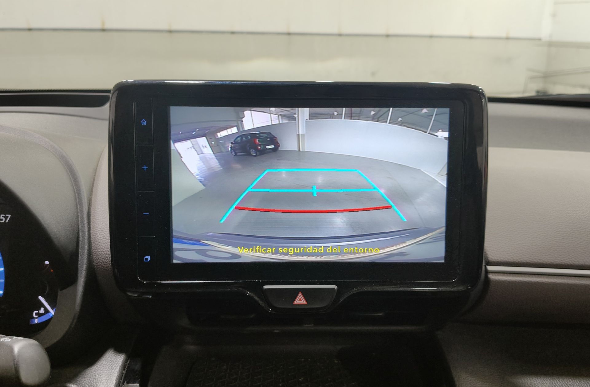Toyota Yaris Cross 120H Style - foto 11