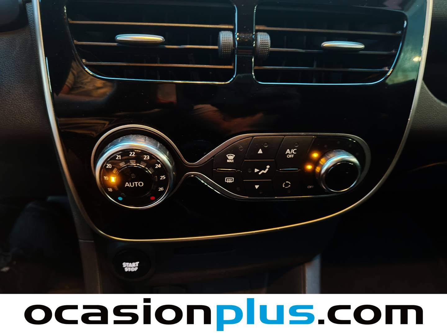 Equipamiento del Renault Clio Renault Clio Limited 1.2 (75 CV)
