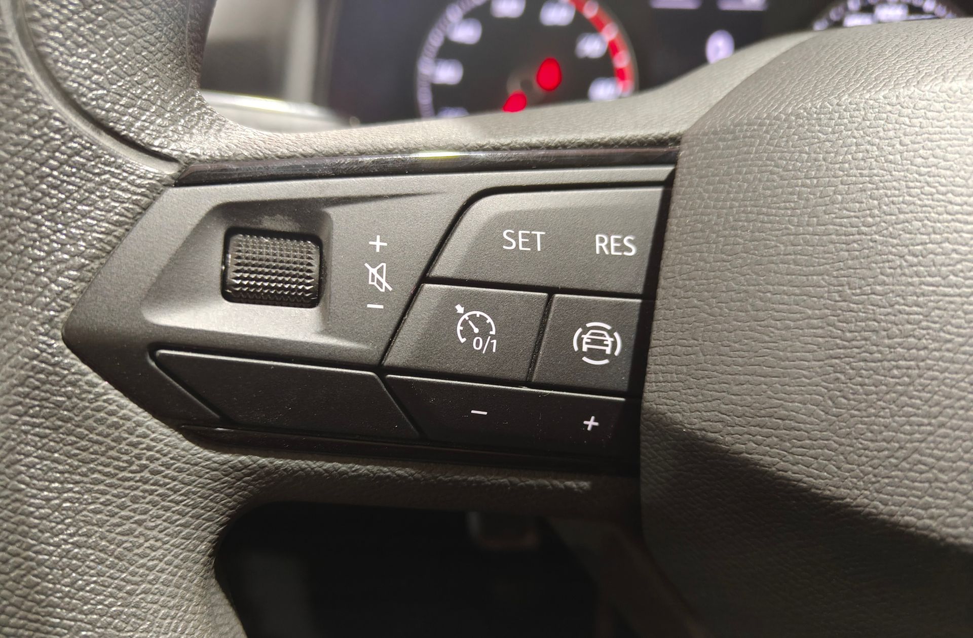 SEAT Ibiza 1.0 MPI Reference XM Edition - foto 27