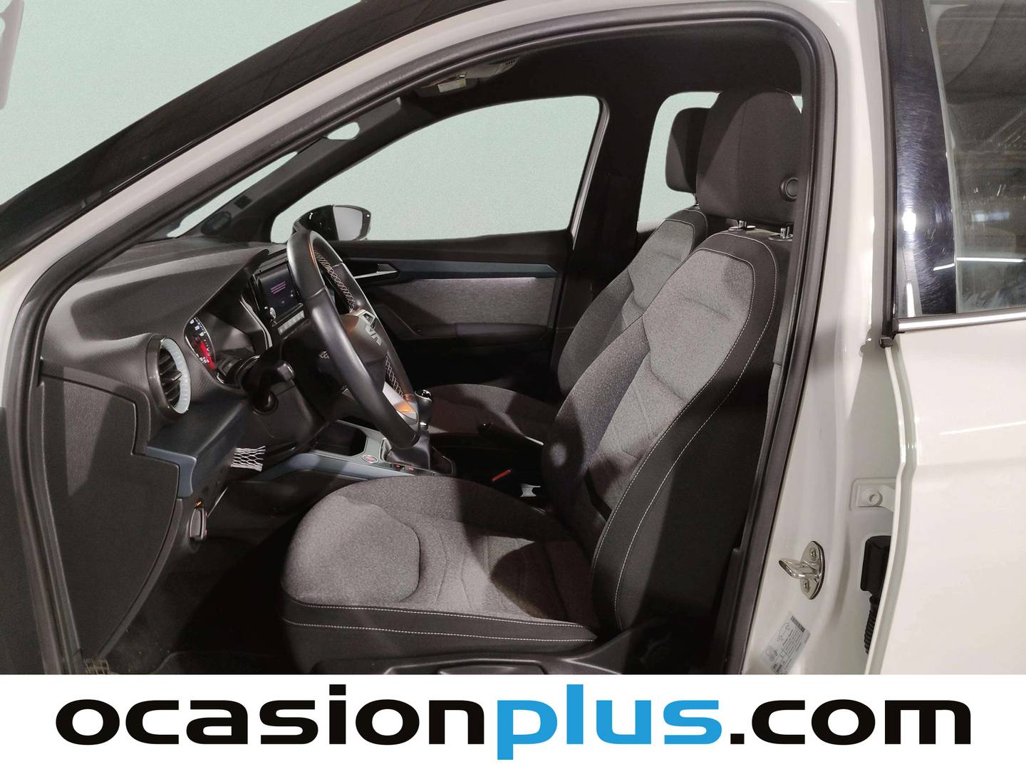 Foto asientos delanteros Seat Arona Seat Arona 1.0 TSI S&S Xperience XS  (110 CV)