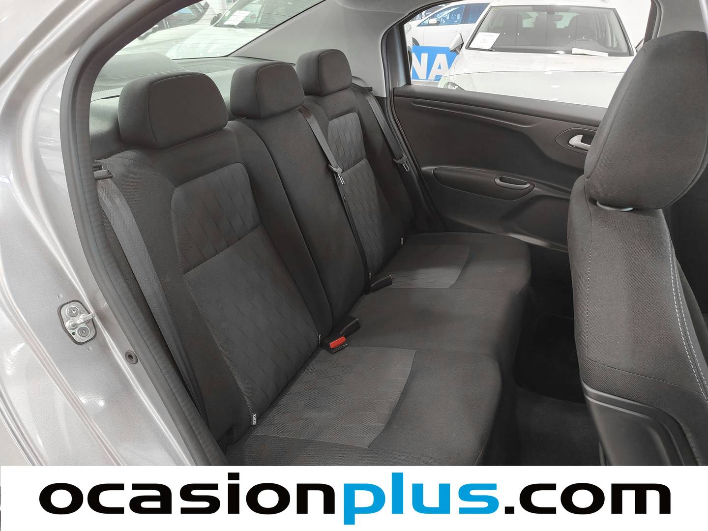 Foto Citroën C-Elysée Citroen C-Elysee PureTech 82 Shine (82 CV)