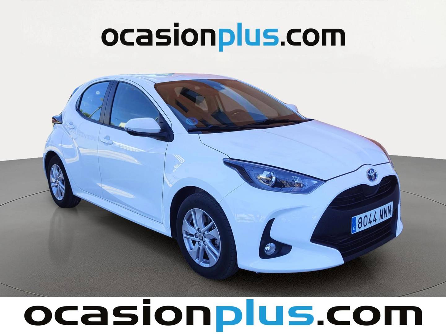 Foto delantera Toyota Yaris Toyota Yaris 120H Business Plus (116 CV) derecha