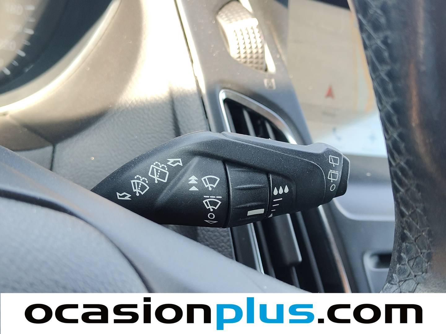 Ford Focus Ford Focus SportBreak 1.0 Ecoboost Business (125 CV) seminuevo