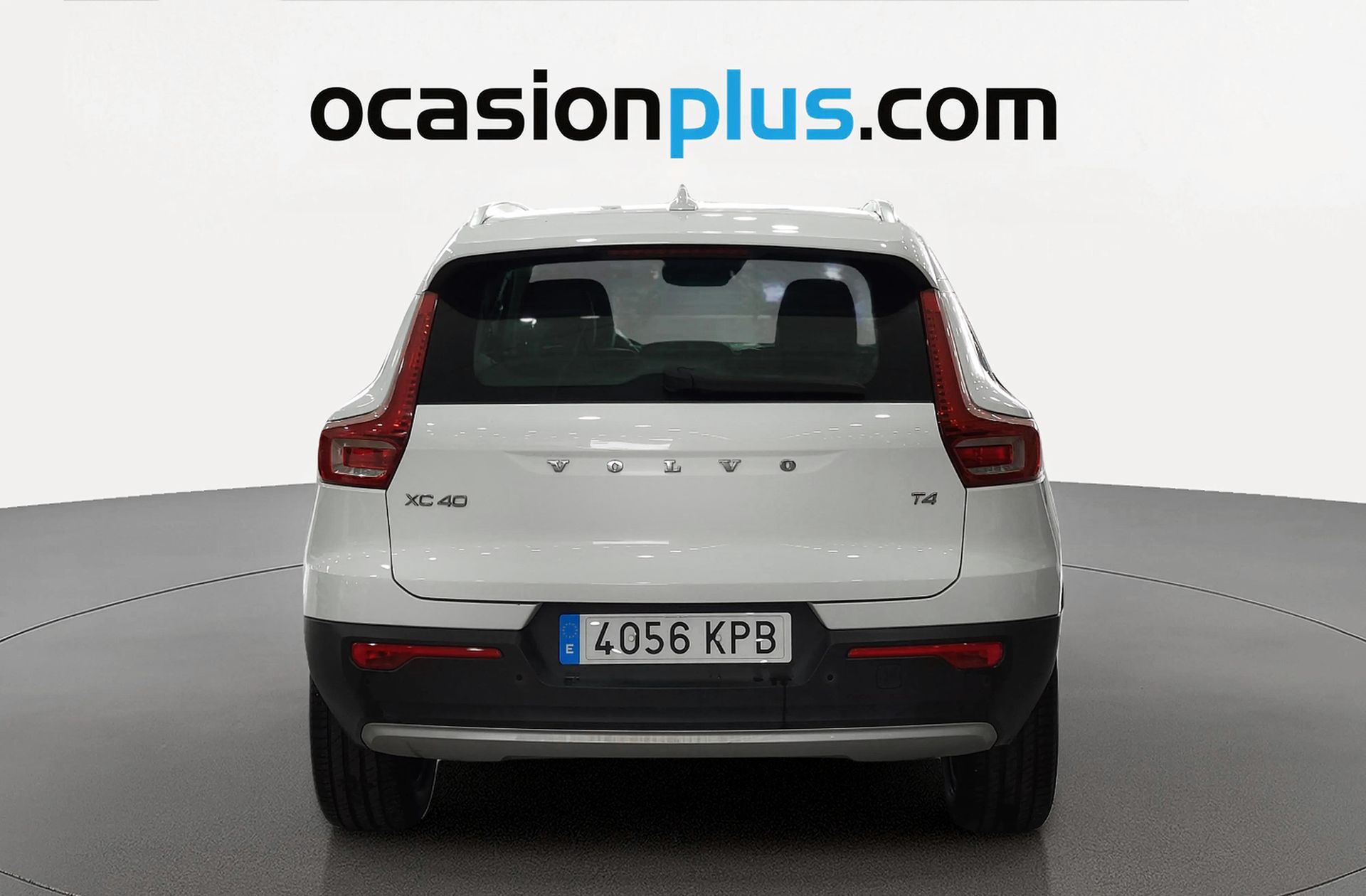 Volvo XC40 T4 Momentum - foto 15