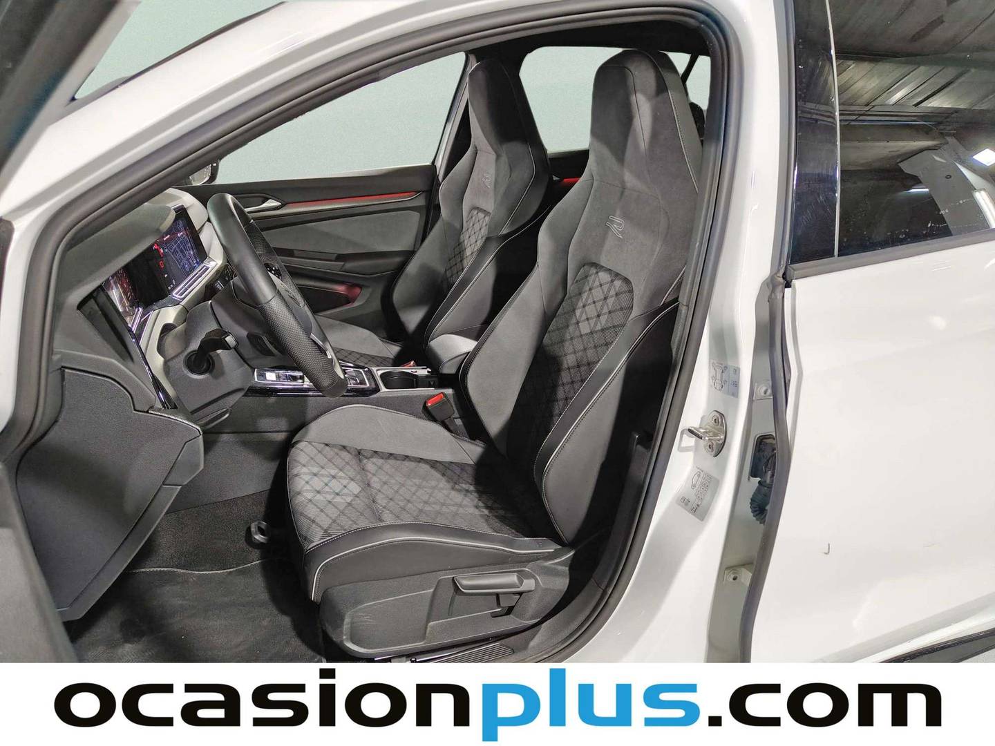 Foto asientos delanteros Volkswagen Golf Volkswagen Golf R-Line 1.5 eTSI (150 CV) DSG