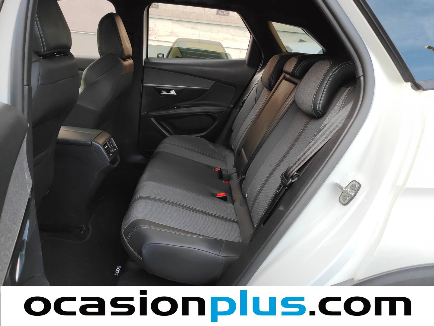 Foto Peugeot 3008 Peugeot 3008 BlueHDi 130 S&S Allure Pack EAT8 (130 CV)