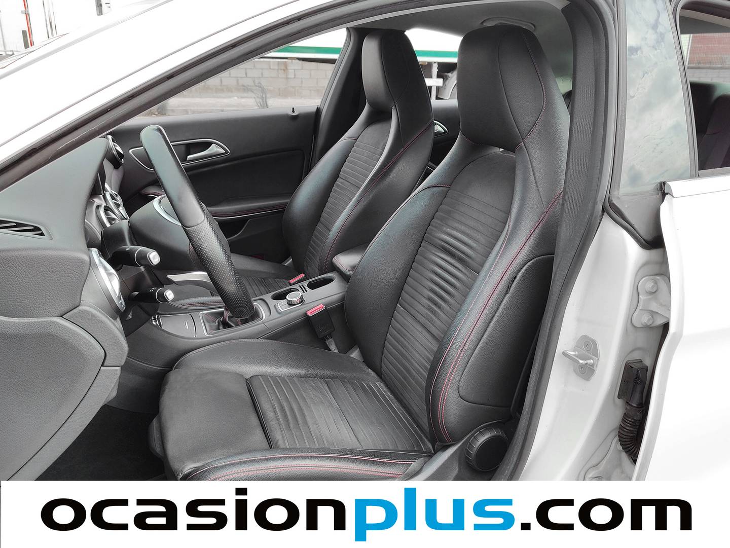 Foto asientos delanteros Mercedes CLA Mercedes CLA 180 (122 CV) Pack AMG