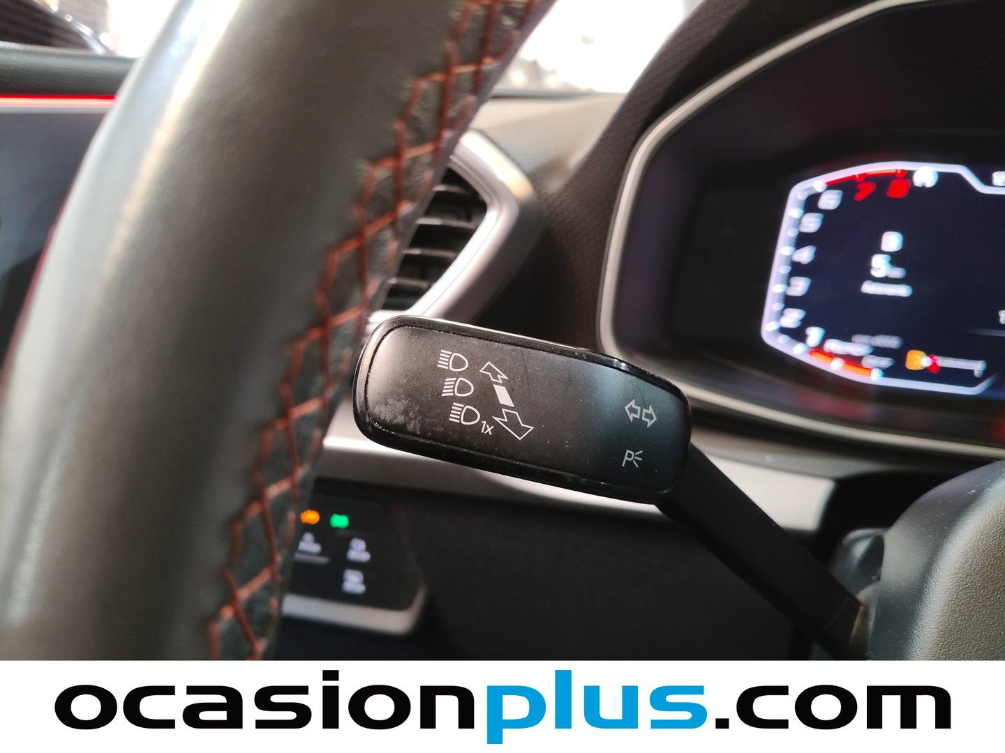 Seat León Seat Nuevo León 1.5 TSI S&S FR XL (130 CV) de segunda mano