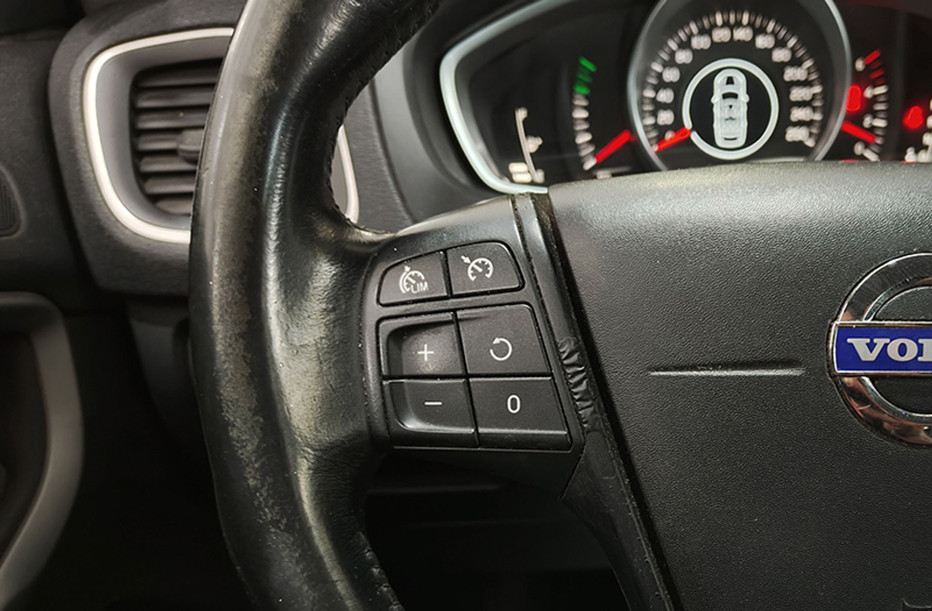 Volvo V40 1.6 D2 Kinetic - foto 23