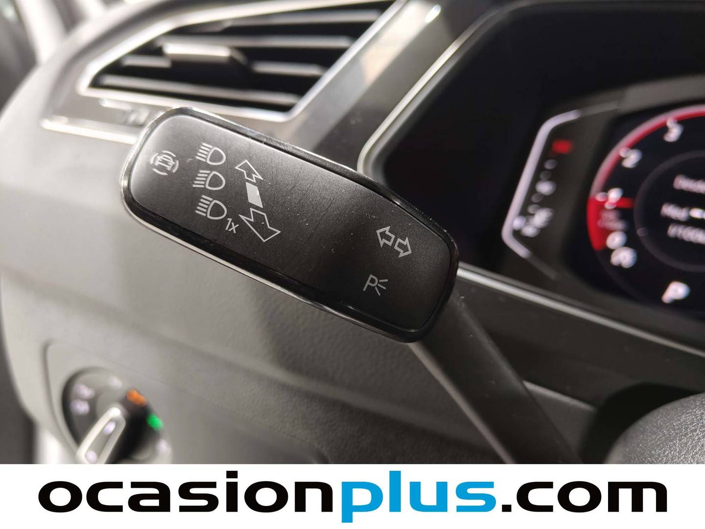 Foto Volkswagen Tiguan Volkswagen Tiguan R-Line 1.5 TSI (150 CV) DSG