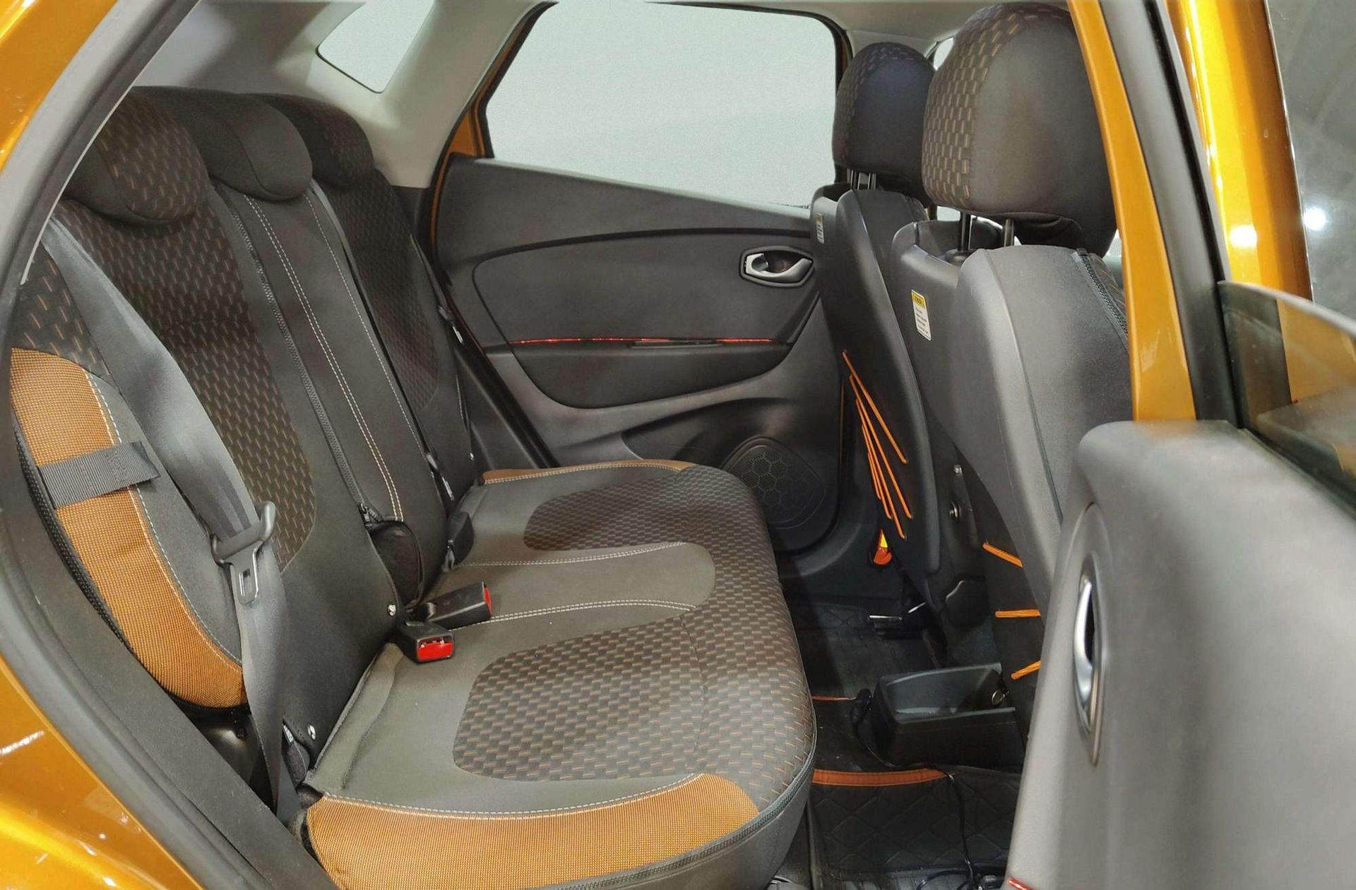 Renault Captur Zen TCe GPF EDC - foto 20