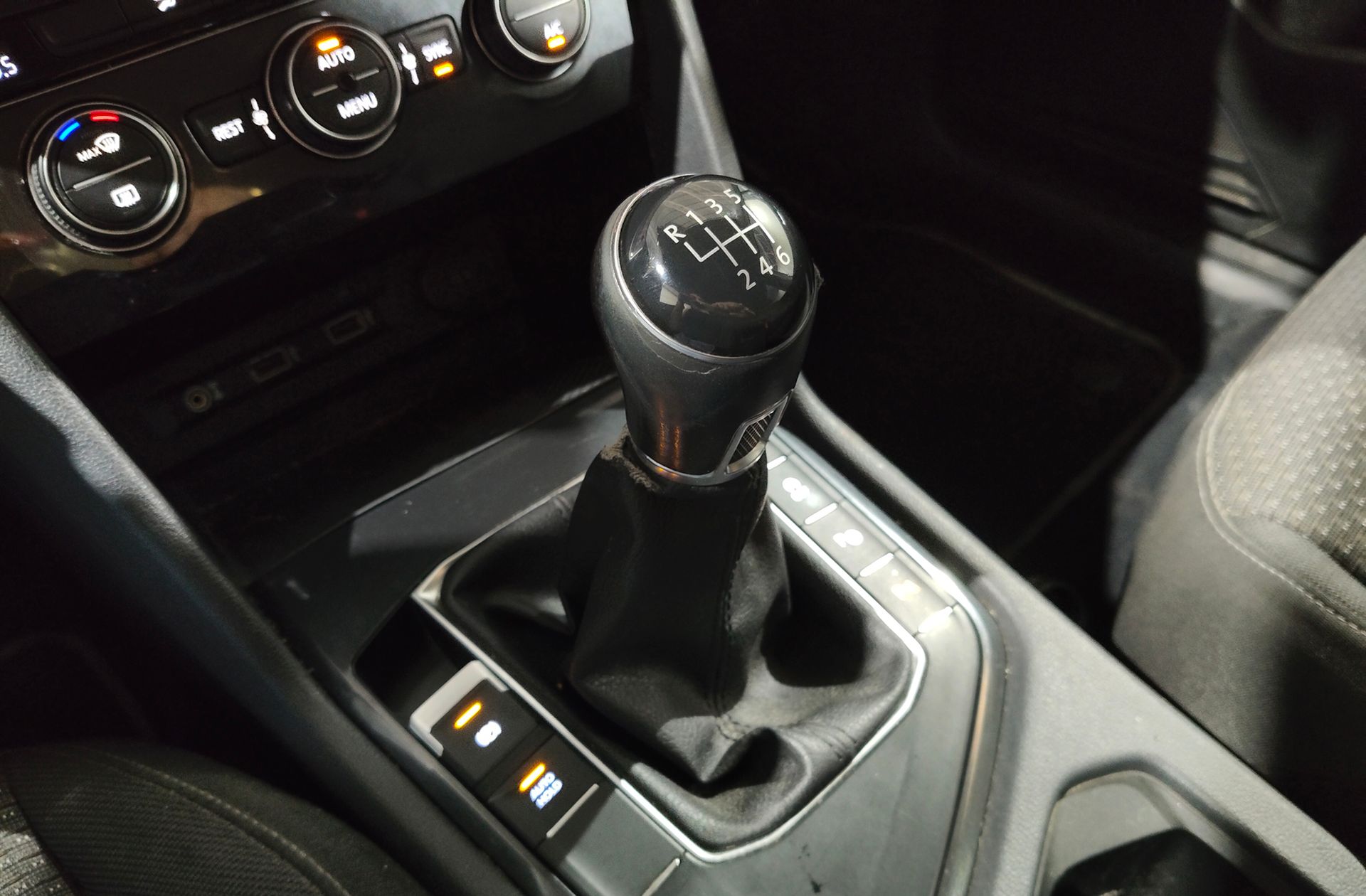 Volkswagen Tiguan Allspace Advance 2.0 TDI 7 plazas - foto 5