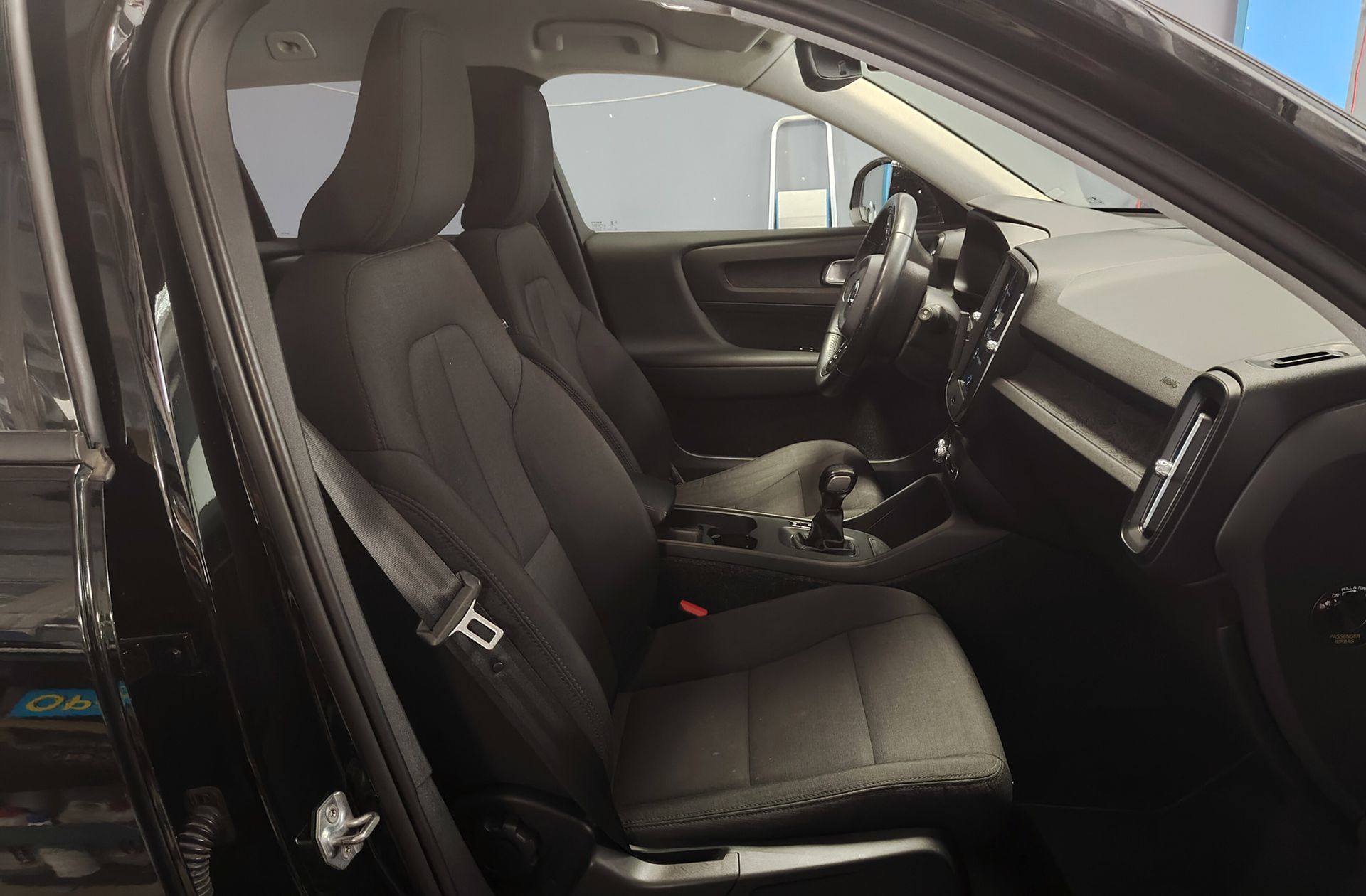 Volvo XC40 T3 - foto 19