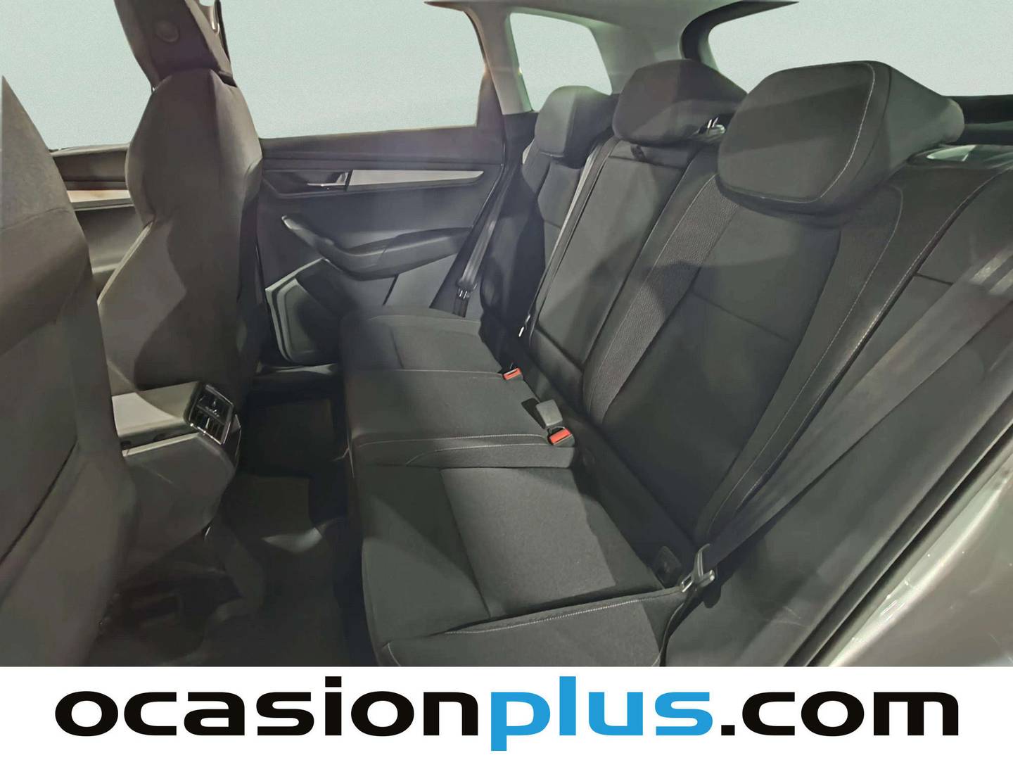 Foto Skoda Karoq Skoda Karoq 1.5 TSI ACT Ambition (150 CV)