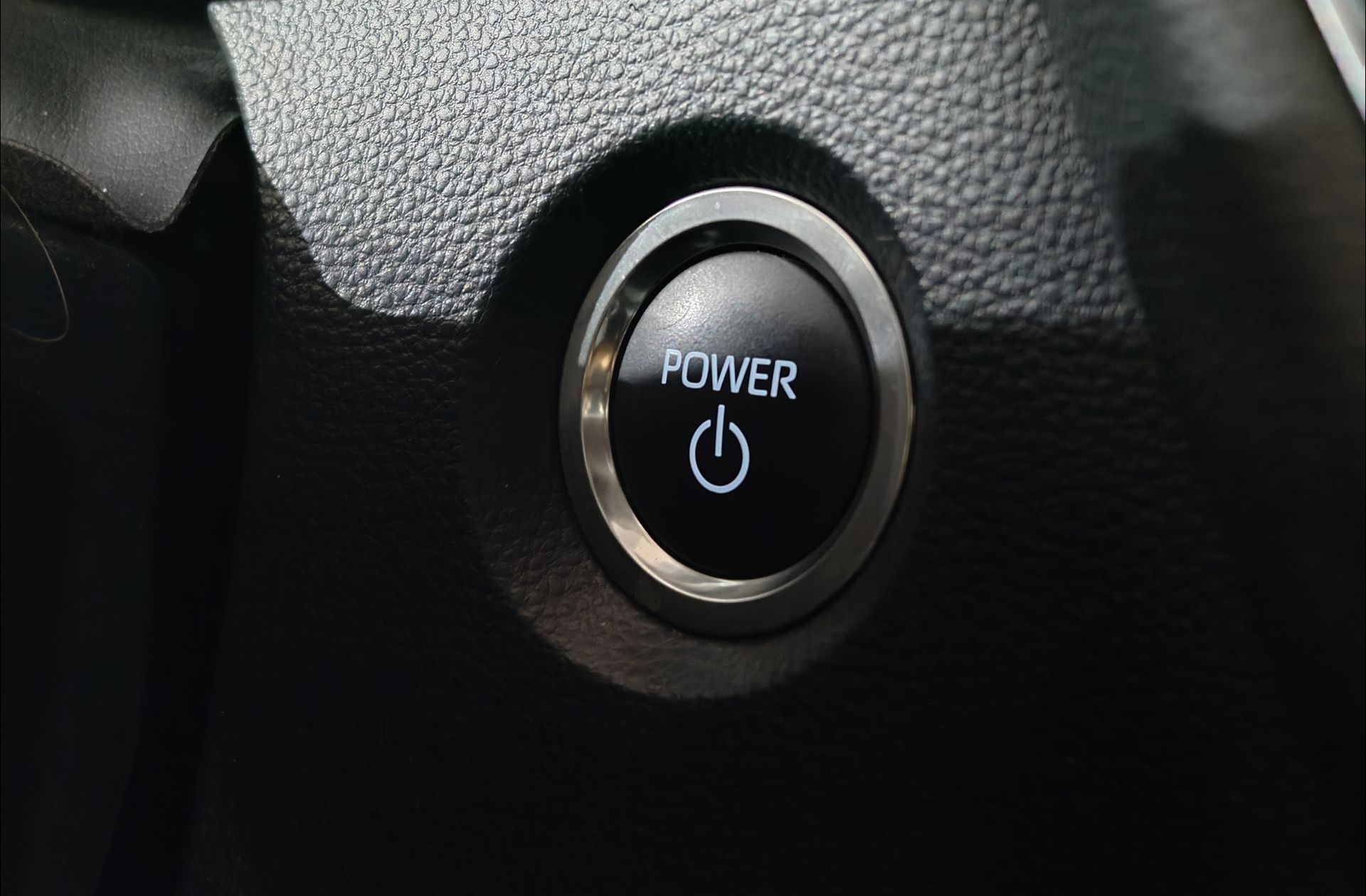 Toyota Corolla 140H Style - foto 34