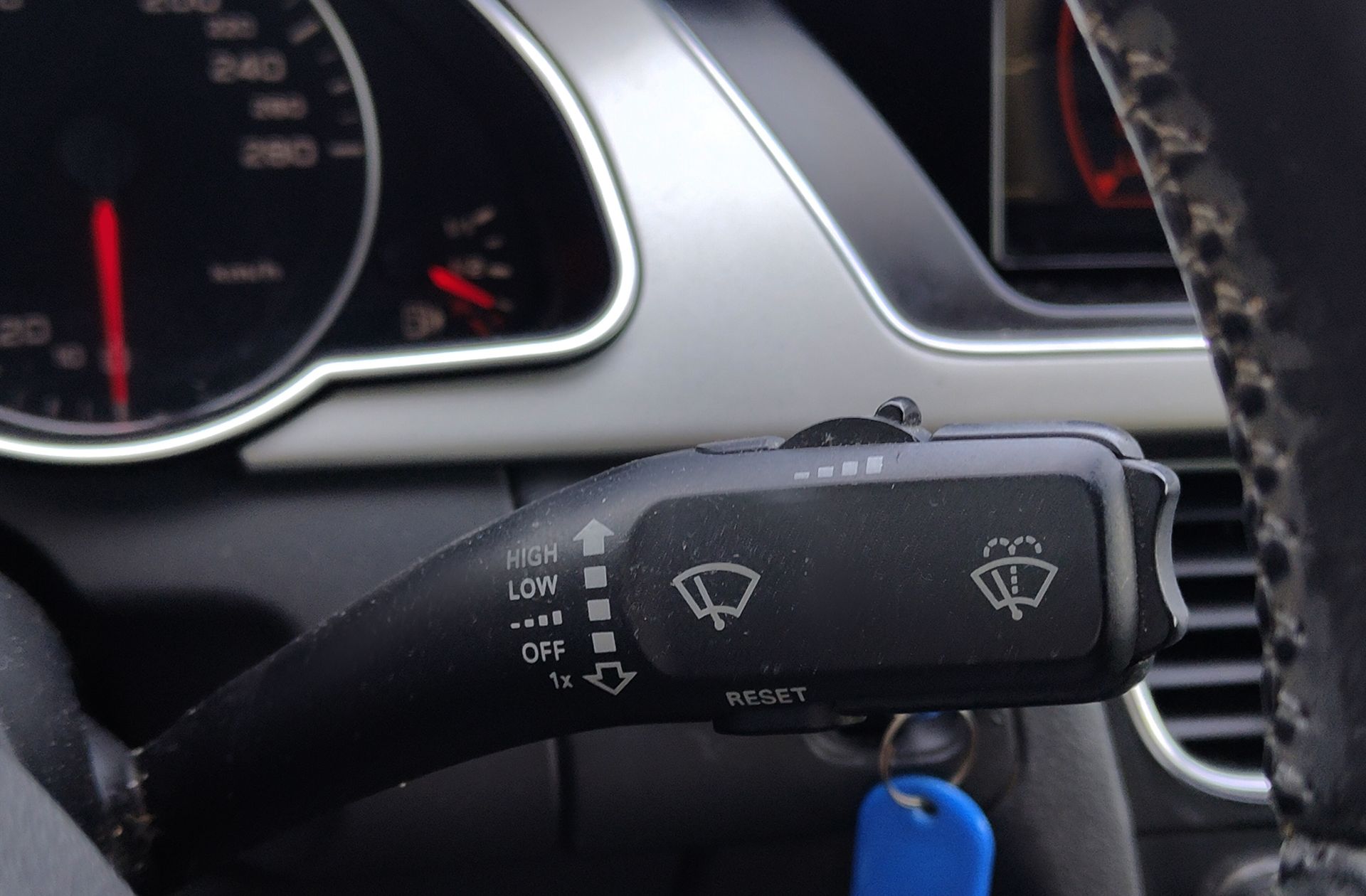 Audi A5 Coupe 2.7 TDI Multitronic - foto 31
