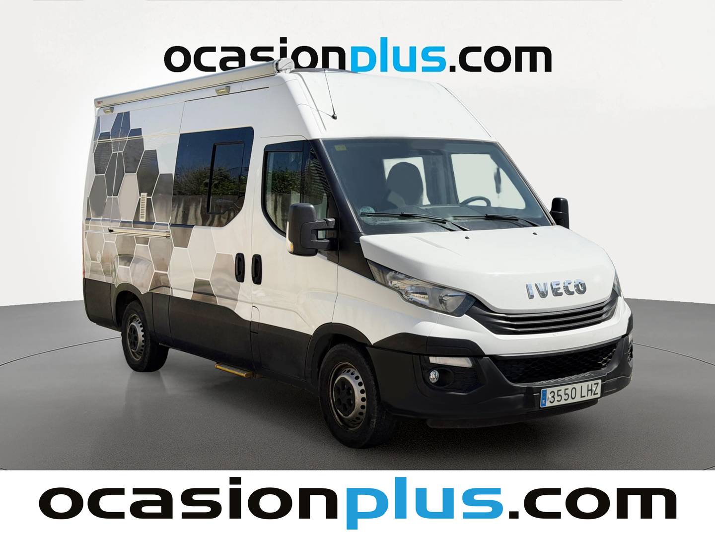 Foto delantera Iveco Daily Iveco Daily 2.3 TD 35S 16S V 3520L/H2 Blue Power (156 CV) 3 Plazas Camperizada derecha