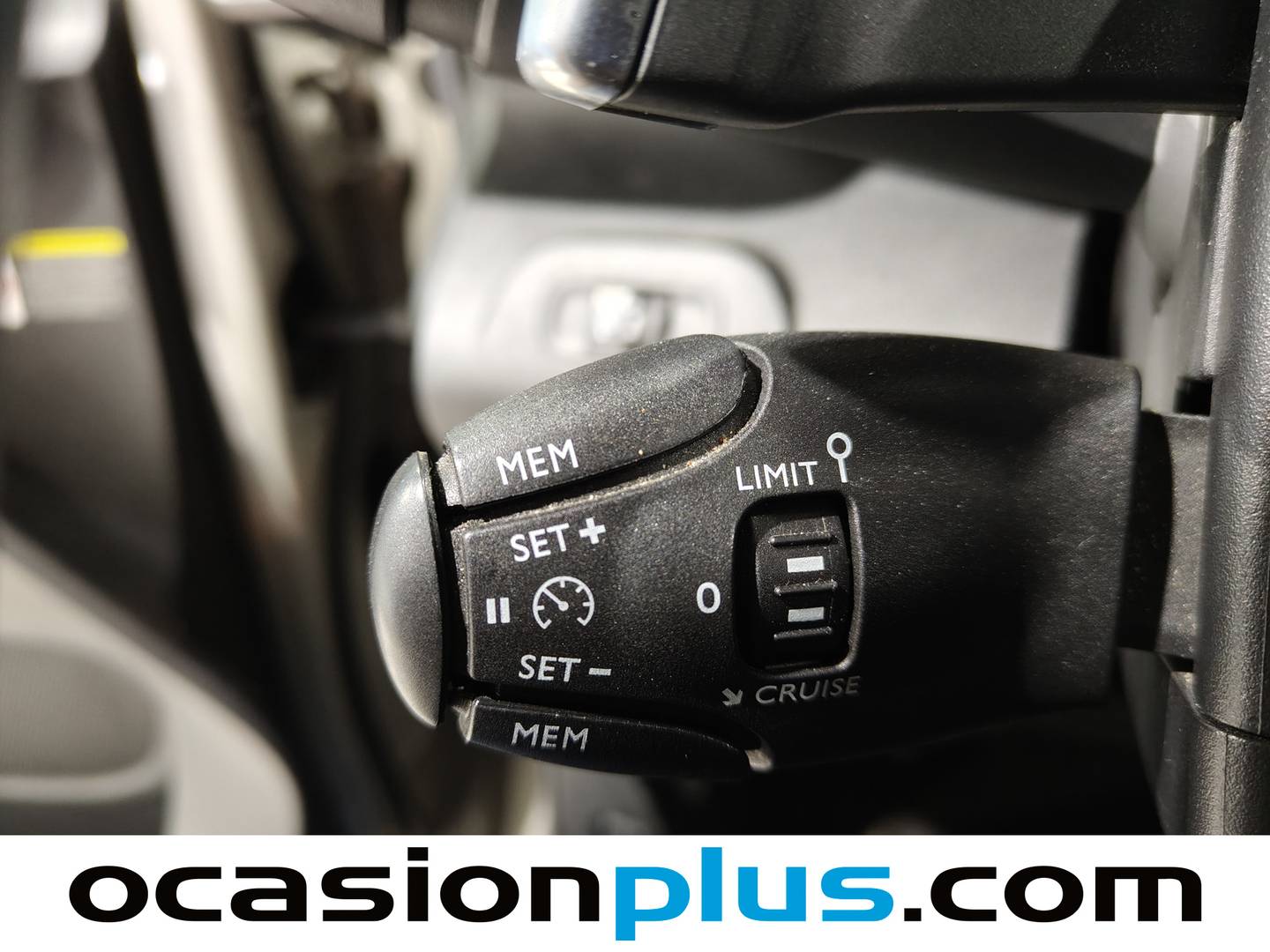 Foto Peugeot Rifter Peugeot Rifter PureTech 130 GT Long EAT8 (130 CV)